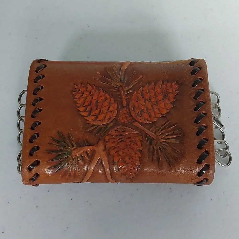 Vintage 60s Tooled Leather 12 Slots Key Holder Trifold Wallet